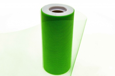 Фатин в шпульках 16-146, 10 гр/м2, шир. 15 см (в нам. 25+/-1 м), цвет зелёный - купить в Калининграде. Цена: 100.69 руб.